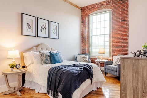 Floor plan for 2 beds, 1.5 baths, 1868 sqft